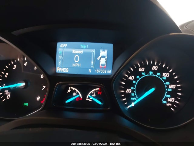 2015 FORD ESCAPE S VIN: 1FMCU0F73FUB55550