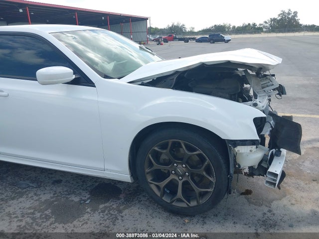 Chrysler 300 300s Alloy Edition 2017 2C3CCABG9HH538468 Image 18