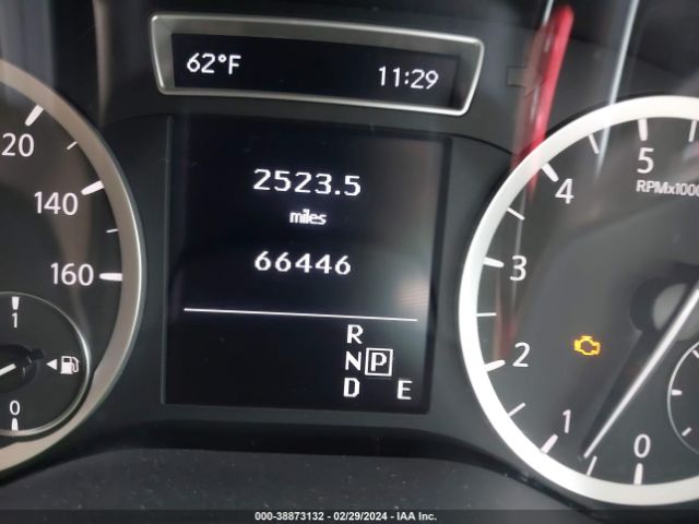 SJKCH5CP8JA050486 Infiniti Qx30 Luxury