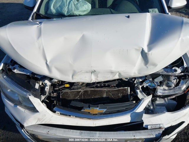 Chevrolet Sonic Lt Auto 2018 1G1JG6SH0J4108689 Image 10