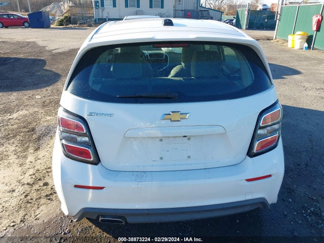 Chevrolet Sonic Lt Auto 2018 1G1JG6SH0J4108689 Image 16