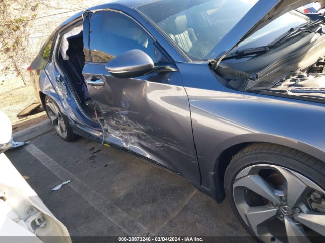 1HGCV2F98KA030586 Honda Accord Touring 2.0t