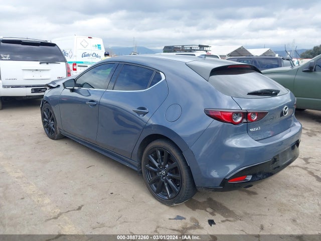 Mazda Mazda3 Premium Package 2020 JM1BPANMXL1173142 Image 3