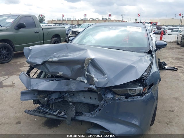Mazda Mazda3 Premium Package 2020 JM1BPANMXL1173142 Image 6