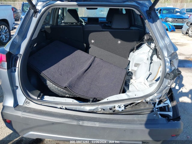 Toyota Corolla Cross Xle 2023 7MUDAAAG7PV053033 Image 8