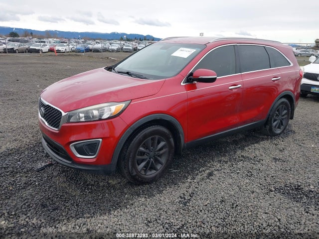 KIA Sorento 3.3l Lx 2016 5XYPG4A55GG012063 Image 2