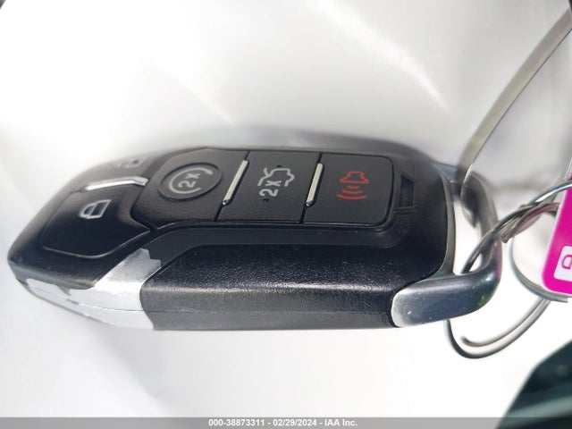 Ford Explorer Limited 2016 1FM5K7F81GGA26884 Image 11