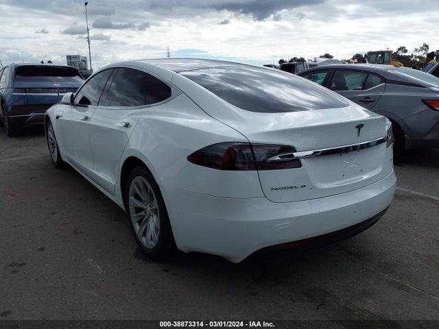 5YJSA1E15HF192817 Tesla Model S 60/75