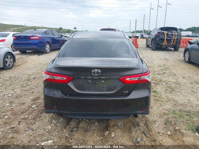 Toyota CAMRY LE 2018 4T1B11HK2JU099170 Image 16
