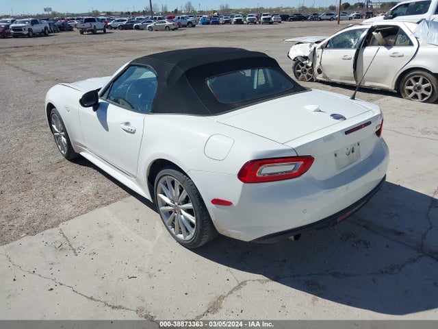 JC1NFAEKXL0145262 Fiat 124 Spider Lusso