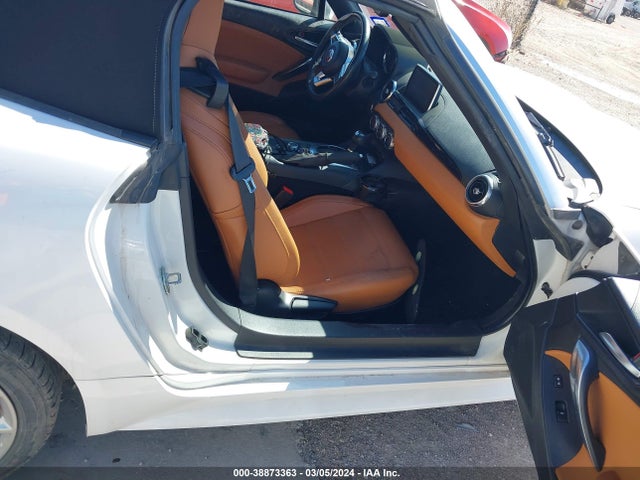 JC1NFAEKXL0145262 Fiat 124 Spider Lusso
