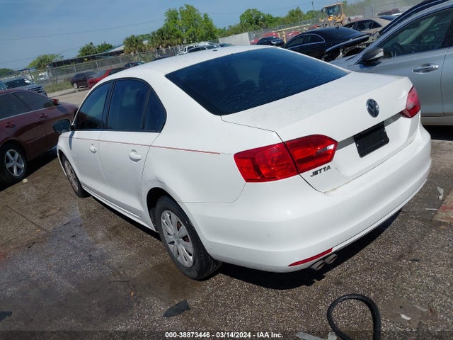 38873446 :رقم المزاد ، 3VW2K7AJ1BM379400 vin ، 2011 Volkswagen Jetta 2.0l S مزاد بيع