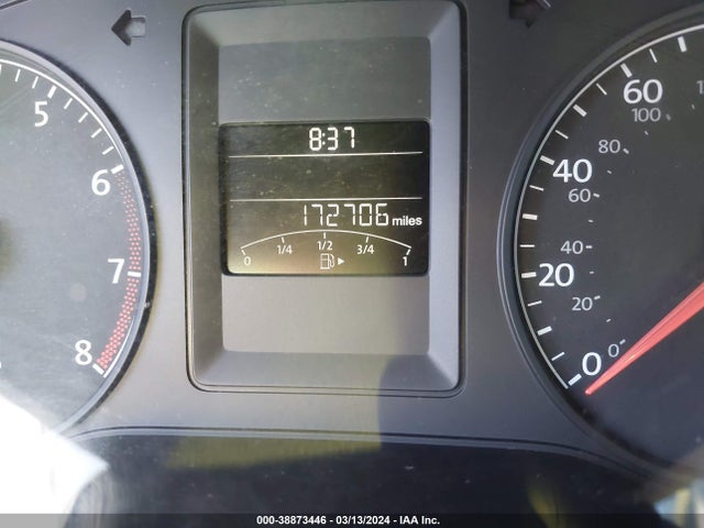 38873446 :رقم المزاد ، 3VW2K7AJ1BM379400 vin ، 2011 Volkswagen Jetta 2.0l S مزاد بيع