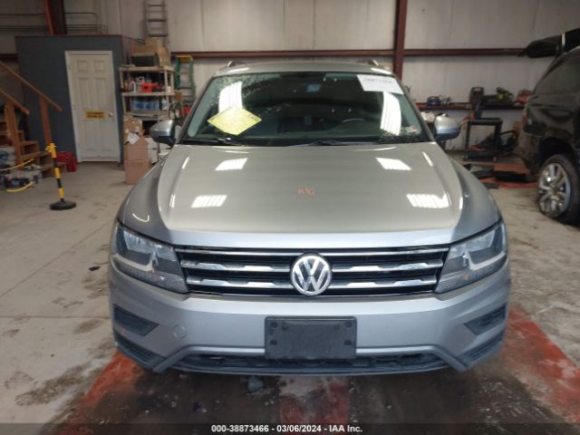 3VV3B7AX5LM129639 Volkswagen Tiguan 2.0t Se/2.0t Se R-line Black/2.0t Sel