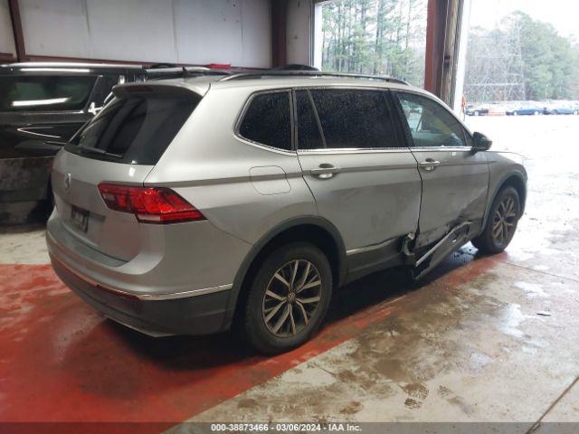 3VV3B7AX5LM129639 Volkswagen Tiguan 2.0t Se/2.0t Se R-line Black/2.0t Sel