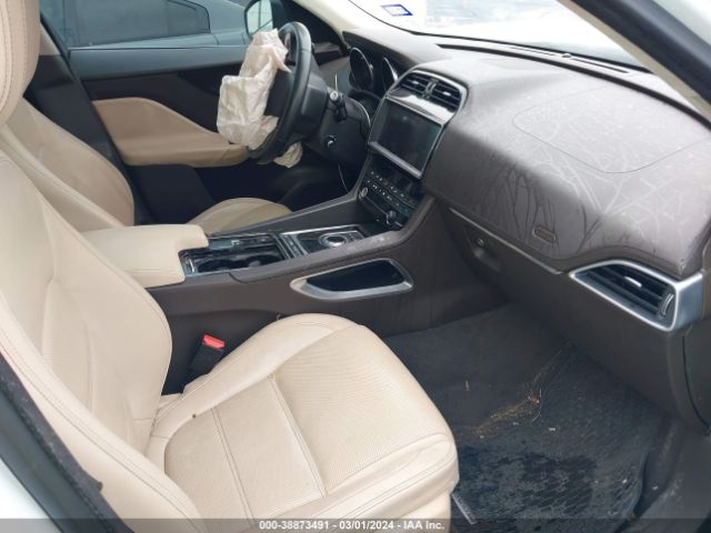 SADCK2FXXKA369280 Jaguar F-pace 25t Prestige