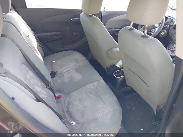 Chevrolet Sonic Ls Auto 2014 1G1JA6SH2E4111567 Image 8