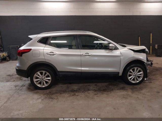 JN1BJ1CRXKW352849 Nissan Rogue Sport Sv