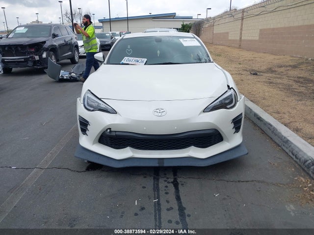 Toyota 86 2020 JF1ZNAA1XL8753648 Image 13