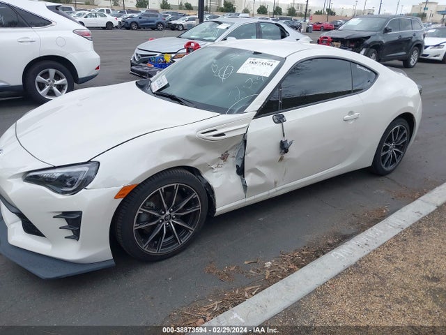 Toyota 86 2020 JF1ZNAA1XL8753648 Image 6