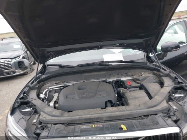 LYV102RKXJB070131 Volvo Xc60 T5 Momentum