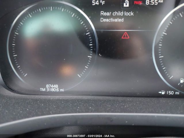 LYV102RKXJB070131 Volvo Xc60 T5 Momentum