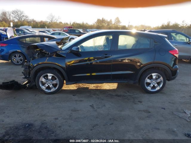 3CZRU6H37NM753911 Honda Hr-v Awd Lx