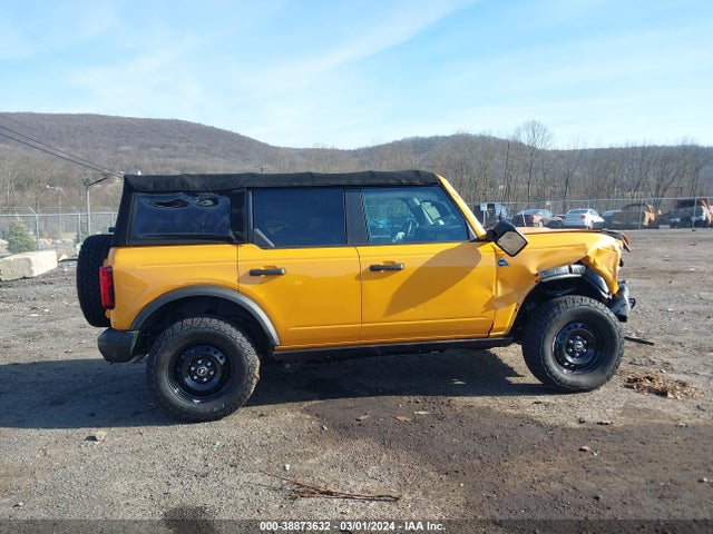 Ford Bronco Black Diamond 2021 1FMEE5BP6MLB03275 Image 13