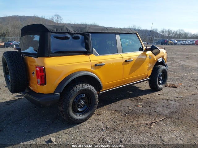 Ford Bronco Black Diamond 2021 1FMEE5BP6MLB03275 Image 4