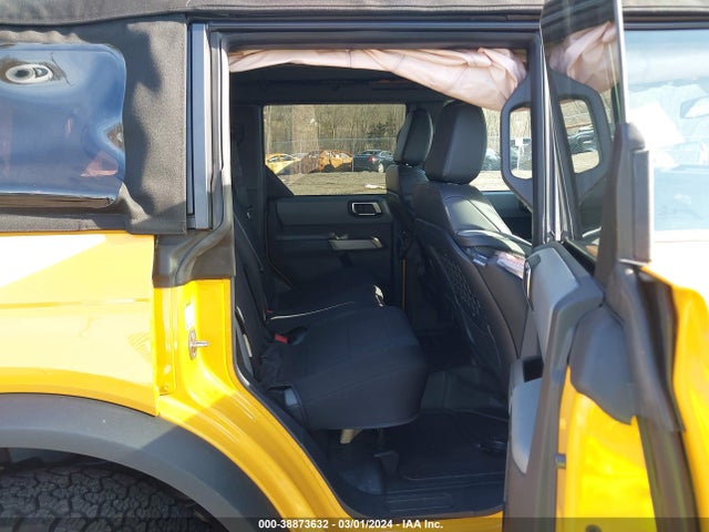 Ford Bronco Black Diamond 2021 1FMEE5BP6MLB03275 Image 8