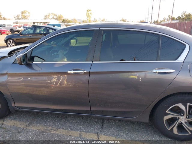 Honda ACCORD LX 2017 1HGCR2F38HA112603 Image 14