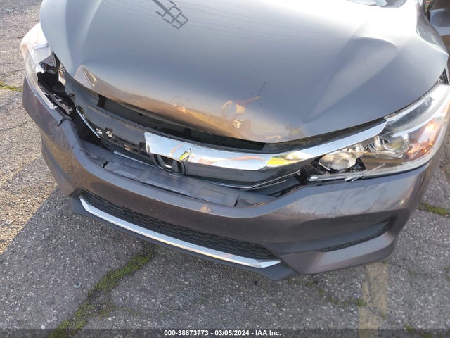 Honda ACCORD LX 2017 1HGCR2F38HA112603 Image 6