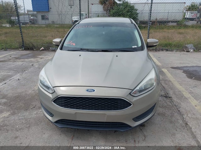 2016 FORD FOCUS SE VIN: 1FADP3K26GL296685