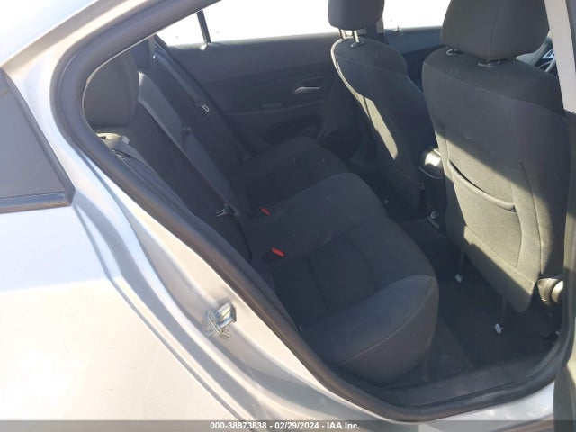 Chevrolet Cruze 1lt Auto 2015 1G1PC5SB8F7155261 Image 8