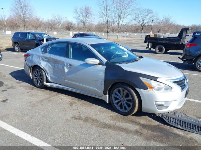 Nissan Altima 2.5 S 2015 1N4AL3AP5FN356227 Image 1