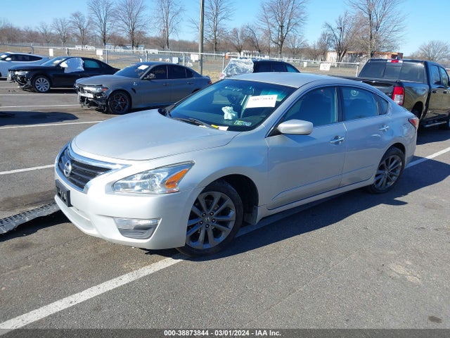 Nissan Altima 2.5 S 2015 1N4AL3AP5FN356227 Image 2