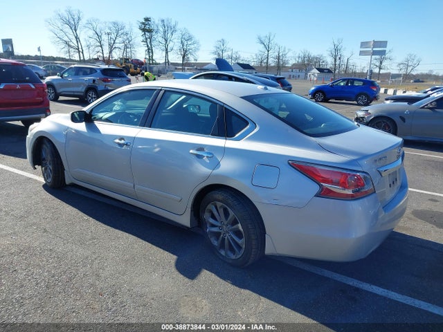 Nissan Altima 2.5 S 2015 1N4AL3AP5FN356227 Image 3