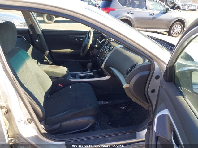 Nissan Altima 2.5 S 2015 1N4AL3AP5FN356227 Image 5