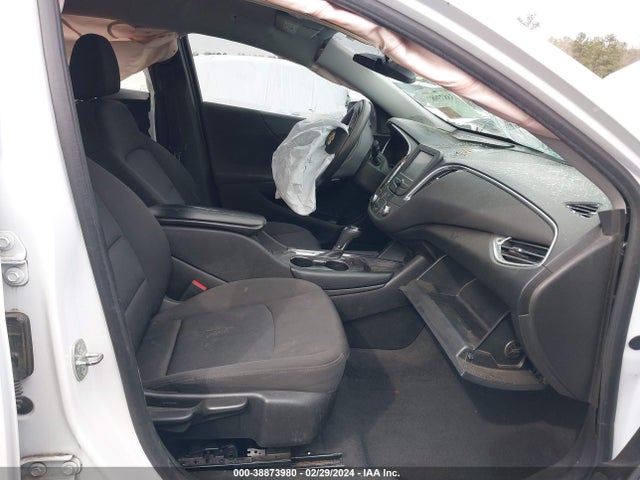 Chevrolet MALIBU LT 2018 1G1ZD5ST1JF164087 Image 5