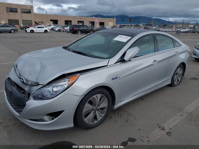 2015 HYUNDAI SONATA HYBRID LIMITED VIN: KMHEC4A43FA124154