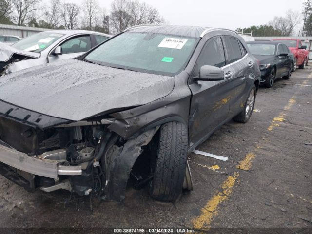 WDCTG4GBXFJ120019 Mercedes-Benz Gla 250 4matic
