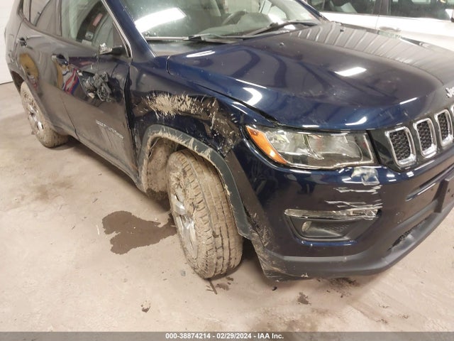 Jeep New Compass Latitude 4x4 2017 3C4NJDBB3HT651131 Image 6