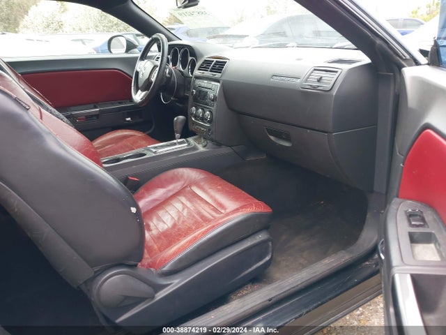 Dodge Challenger Sxt Plus 2014 2C3CDYAG7EH121949 Image 5