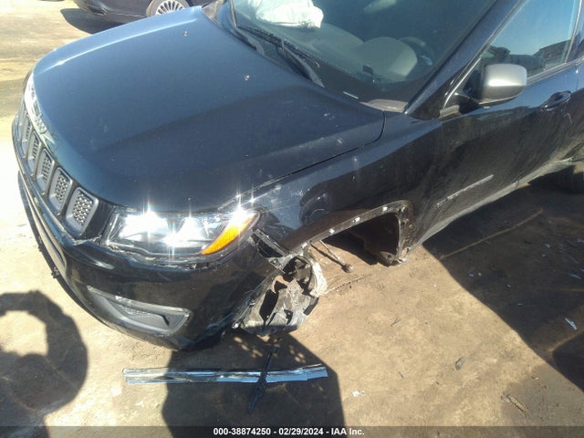 Jeep Compass 80th Anniversary 4x4 2021 3C4NJDEB6MT554298 Image 6