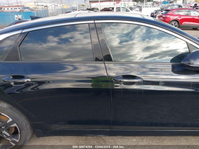 5XXG64J27NG127998 KIA K5 Gt-line