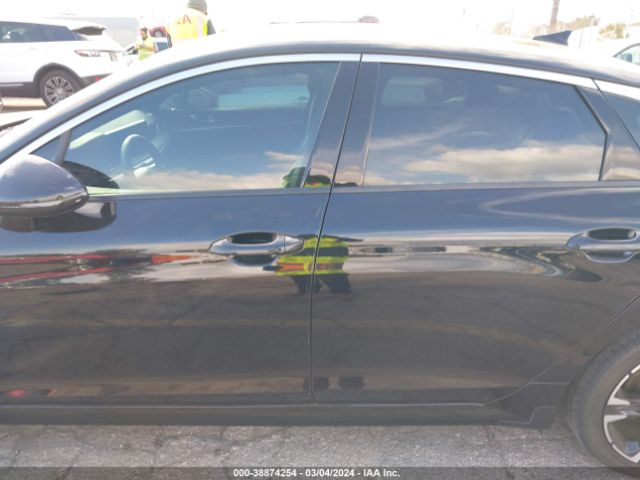 5XXG64J27NG127998 KIA K5 Gt-line
