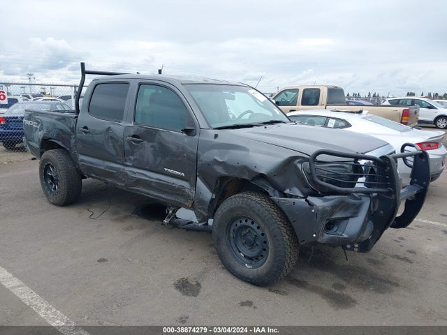 2015 3TMLU4EN8FM172067 main image