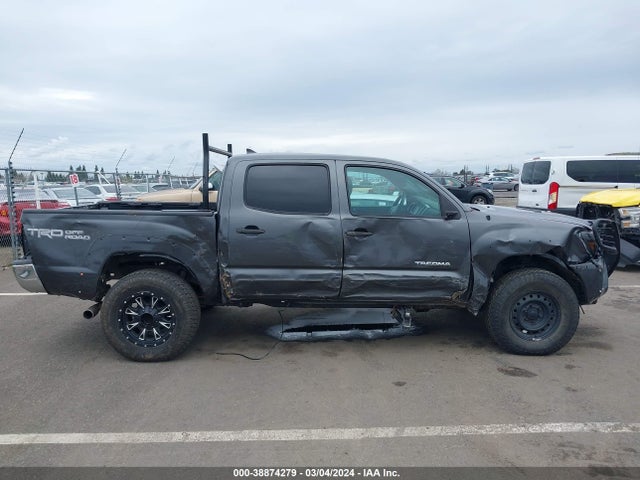 Toyota Tacoma Base V6 2015 3TMLU4EN8FM172067 Image 13