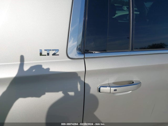 Chevrolet Suburban Ltz 2016 1GNSCJKC0GR178887 Image 17