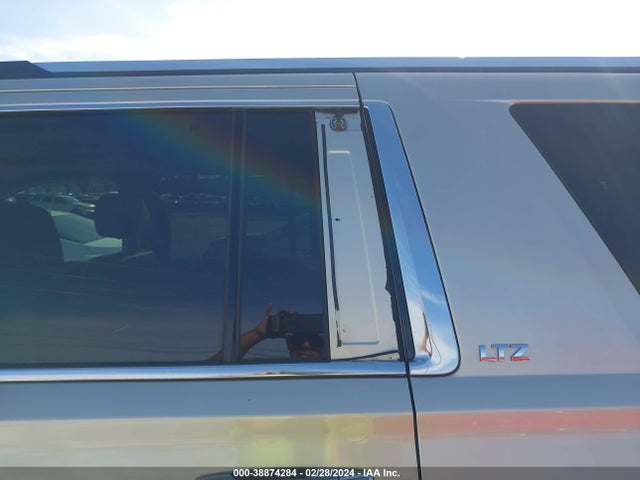 Chevrolet Suburban Ltz 2016 1GNSCJKC0GR178887 Image 6